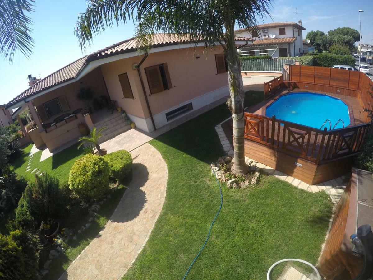 Villa Nevada -20 Min Da Roma Ladispoli Exterior foto