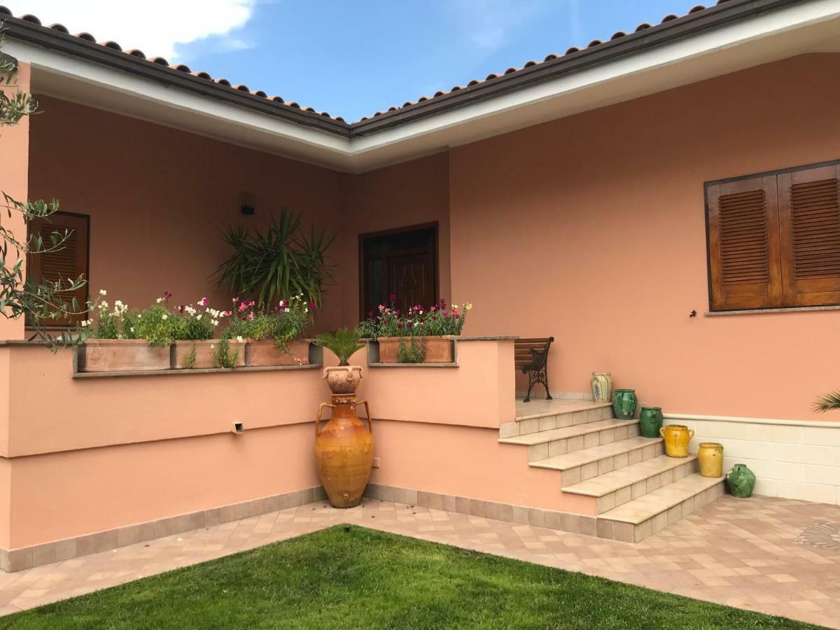 Villa Nevada -20 Min Da Roma Ladispoli Exterior foto